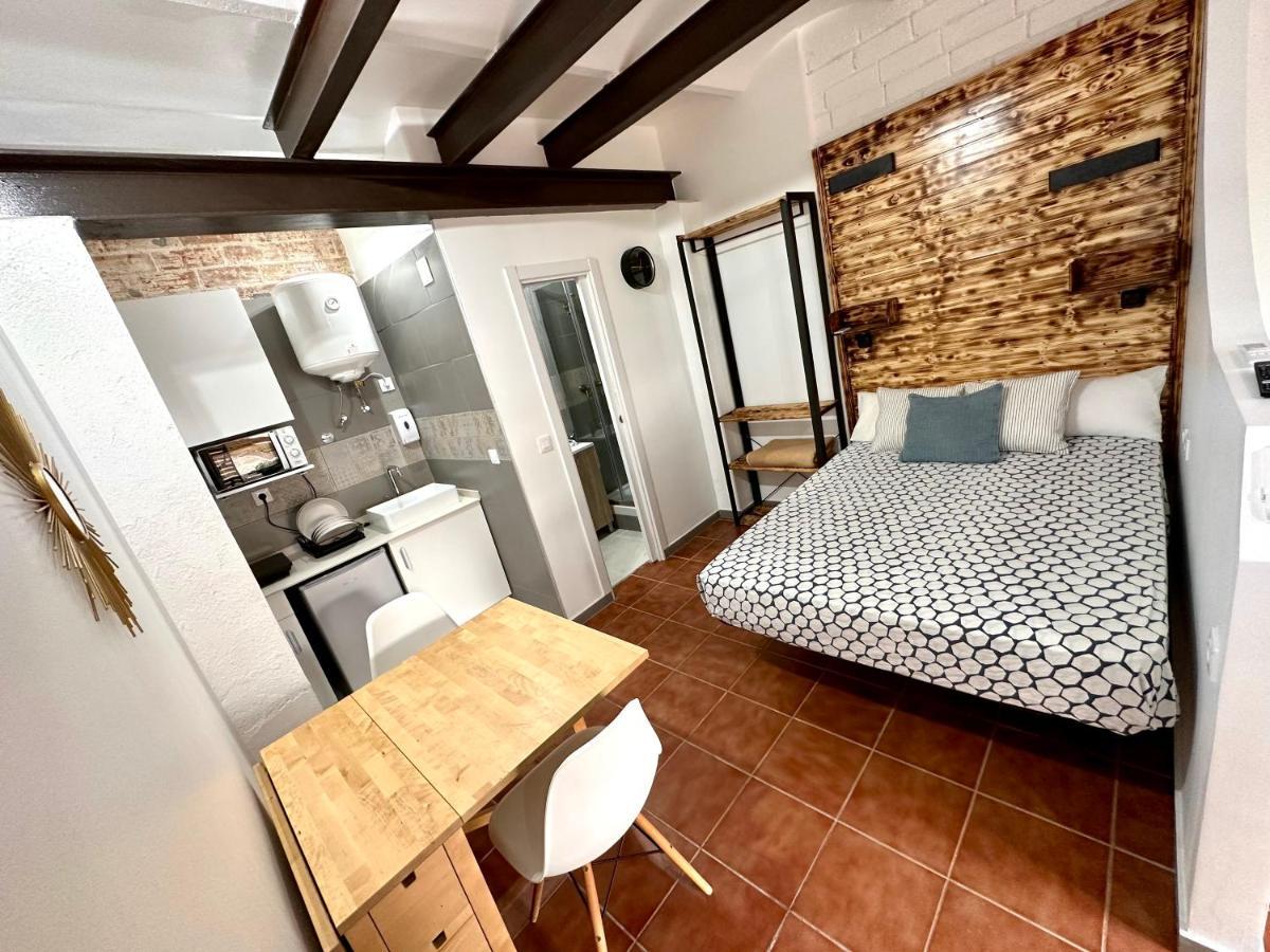 Nuevos Apartamentos Frente Al Mar Y A La Playa Castelldefels Exteriör bild