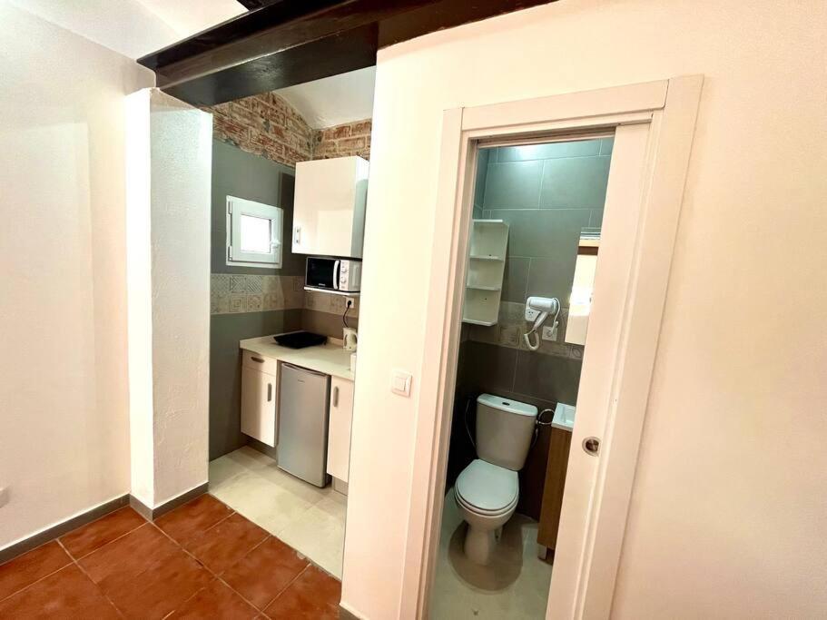 Nuevos Apartamentos Frente Al Mar Y A La Playa Castelldefels Exteriör bild